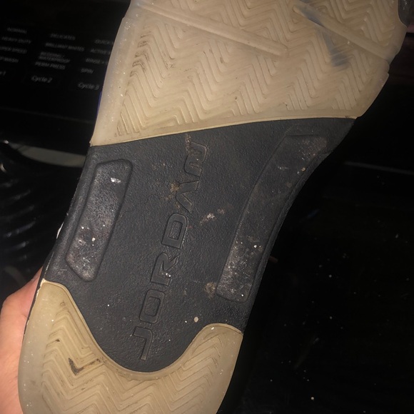 Jordan 5s - Picture 7 of 7